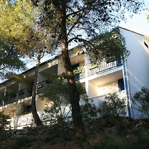 hotel-sali.hotelinzadar.com/