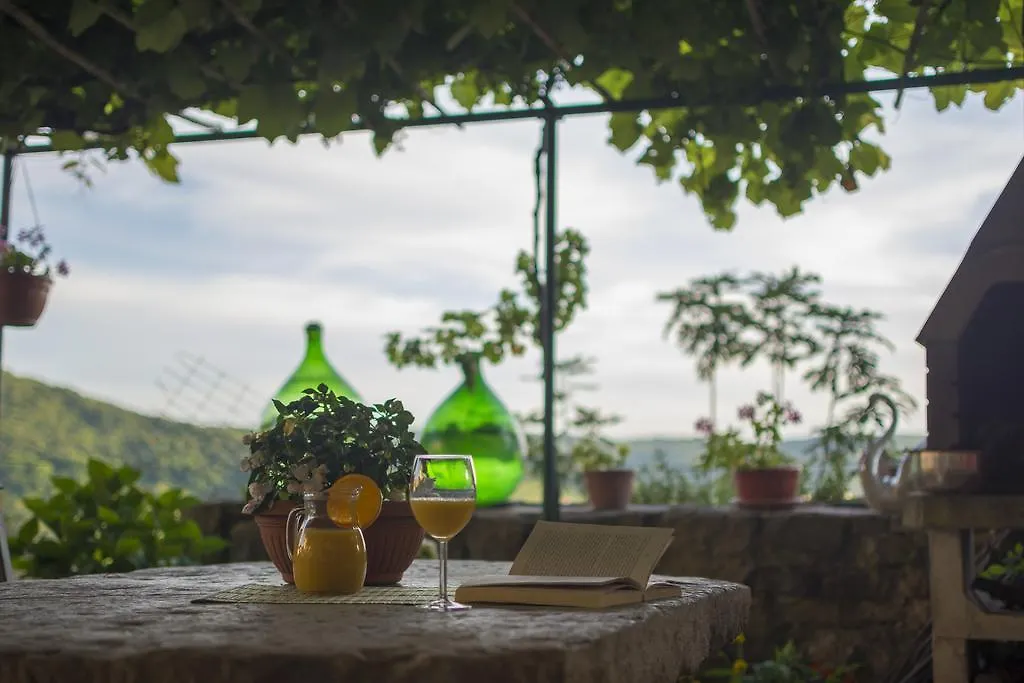 Guesthouse Villa Marija Motovun 3*,