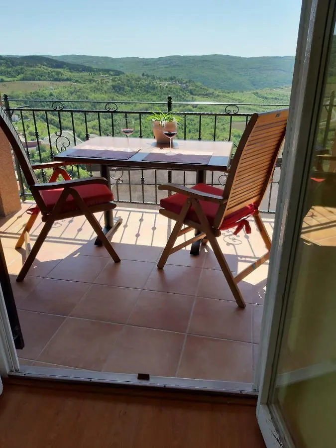 Guesthouse Villa Marija Motovun 3*,
